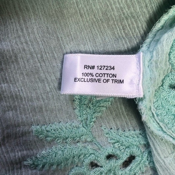 Boston Proper Mint Green Lace Embroidered Bell Sleeve Tunic Blouse - Picture 7 of 9